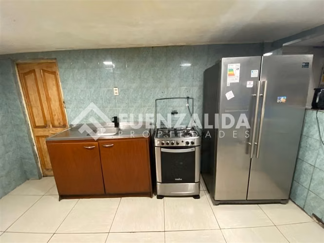 Casa en venta de 5 dorm. 3 baños en Maipú!