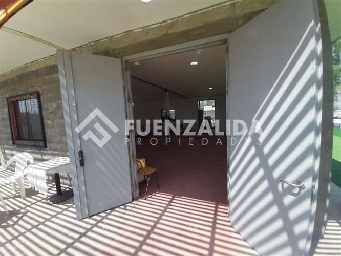 Parcela en venta en Colina
