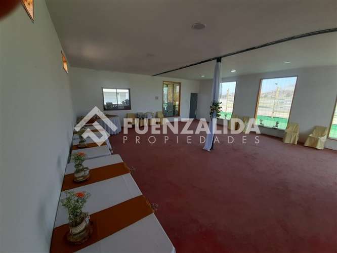 Parcela en venta en Colina