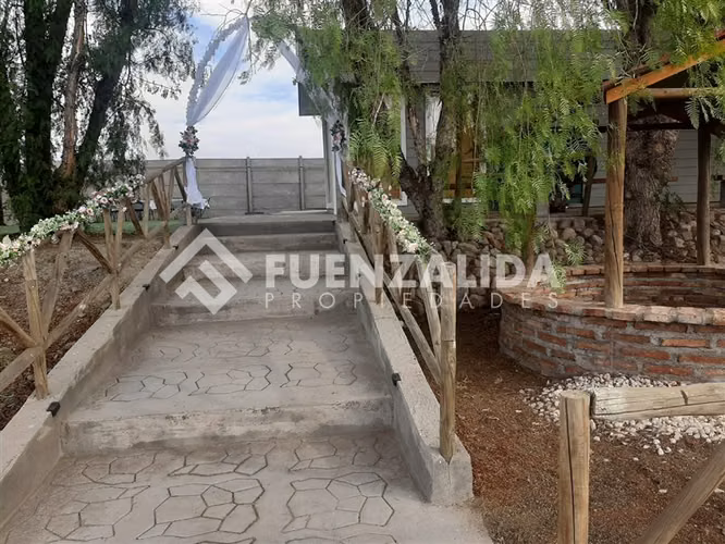 Parcela en venta en Colina