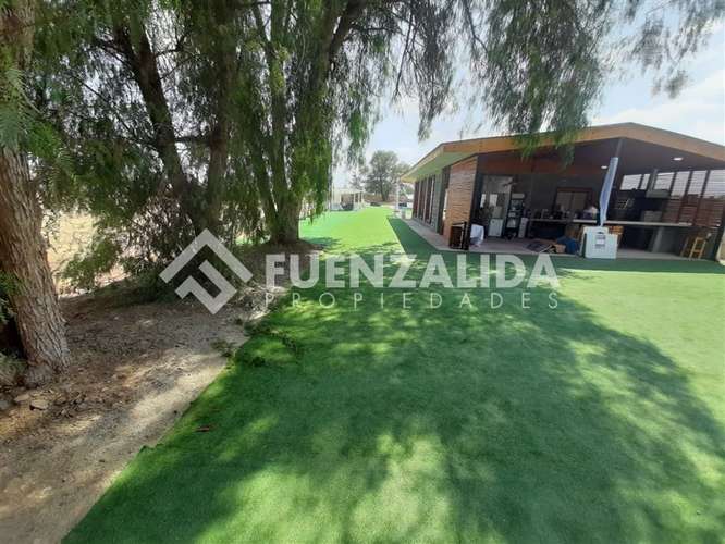 Parcela en venta en Colina