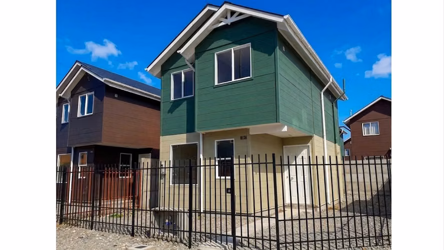 Se vende amplia propiedad a pasos de Av. Los Notros, sector Bosquemar