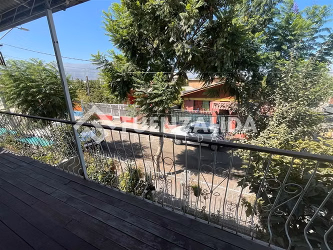 Casa en venta de 4 dormitorios en Puente Alto, APA