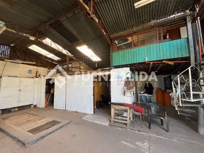 Casa en venta de 4 dormitorios en Puente Alto, APA