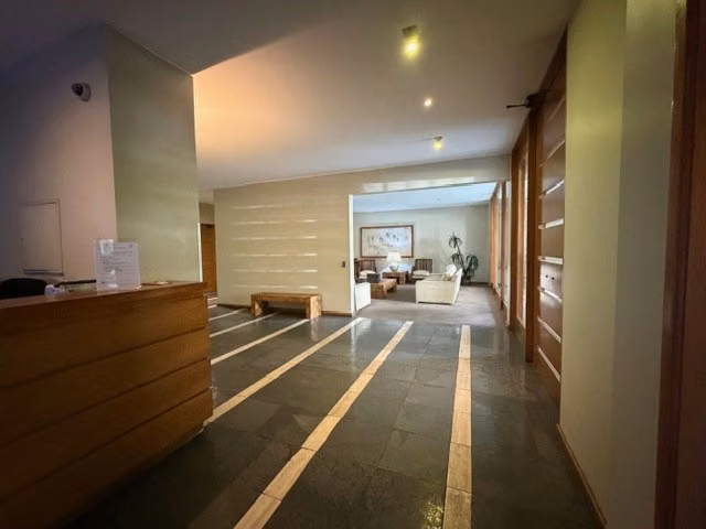 Dpto vista despejad 3 dorm 3 baños 3 estac 2 bod Las Condes
