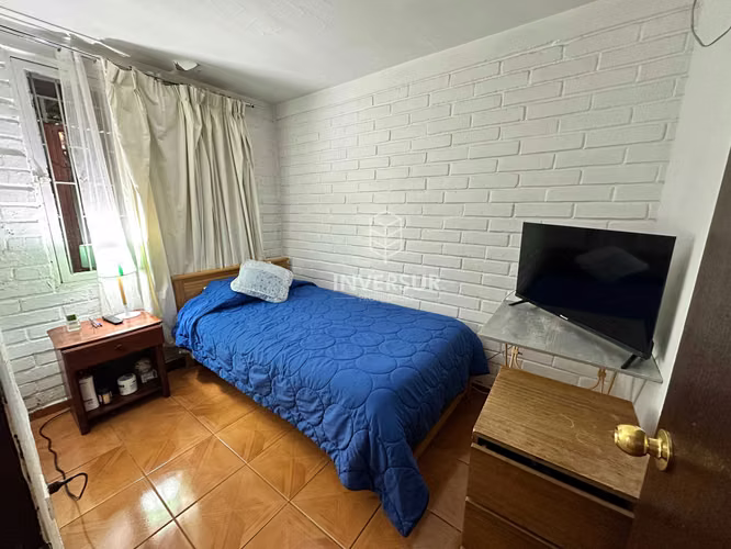 CASA DE DOS PISOS EN METRO LOS QUILLAYES (159824)