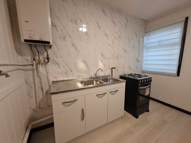 EN ARRIENDO ACOGEDORA Y HERMOSA CASA EN SEGUNDO PISO - Imagen 6