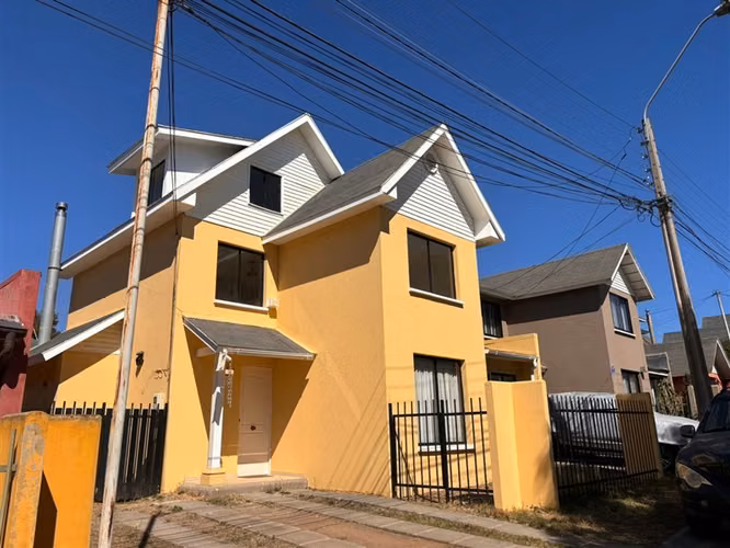 Casa en venta de 4 dormitorios en Curauma