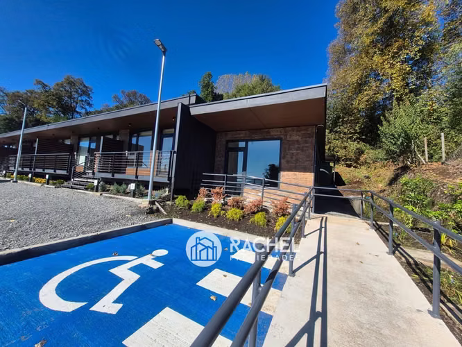 SE ARRIENDAN CASAS CON VISTAS AL LAGO SALIDA VILLARRICA-PUCÓN