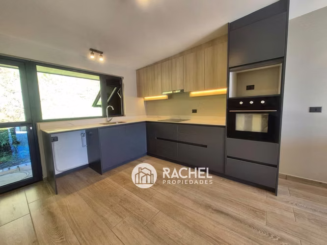 SE ARRIENDAN CASAS CON VISTAS AL LAGO SALIDA VILLARRICA-PUCÓN