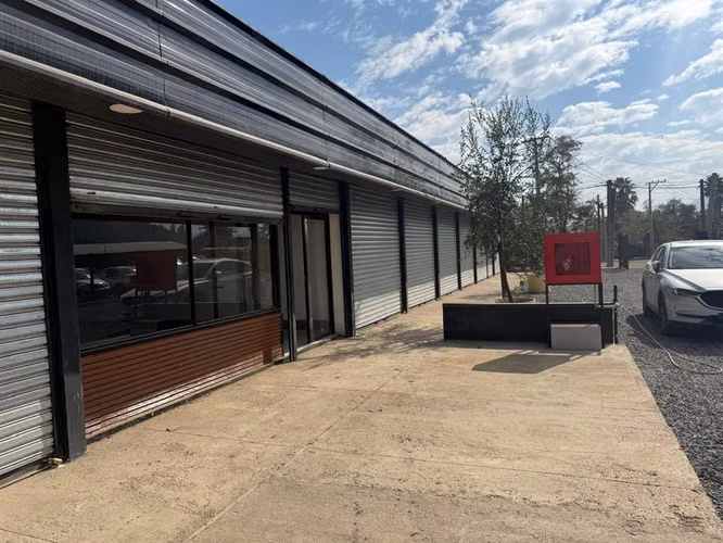 LOCAL COMERCIAL Local Comercial en arriendo La Punta, Mostazal