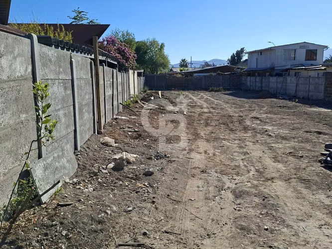 Arriendo sitio centro de Maipu