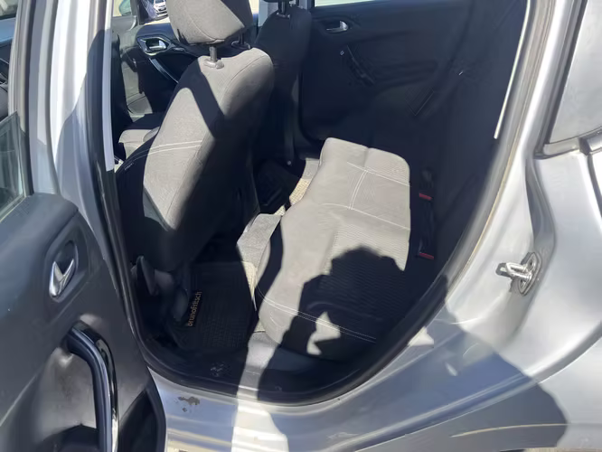 Peugeot 208 ACTIVE 1.2