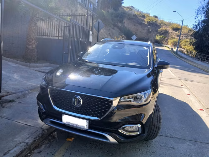 MG HS 2.0 T DCT TROPHY AWD