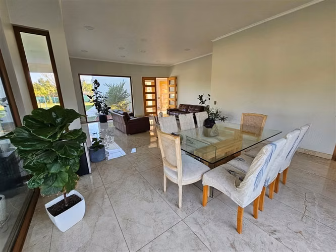 CASA EN VENTA ALGARROBAL DE CHICUREO CON PANELES SOLARES !!