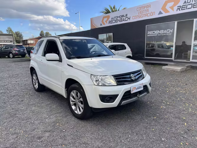 Suzuki Grand Vitara 2.4 4x4 MT año 2016