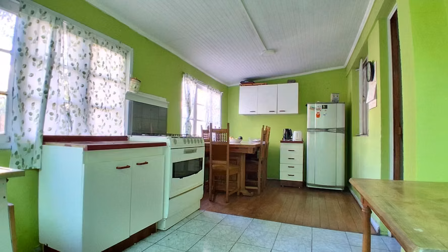 ¡Oportunidad Inversión! Se Vende Impecable Casa 3D-1B-1E en Calle Viviana/La Cisterna