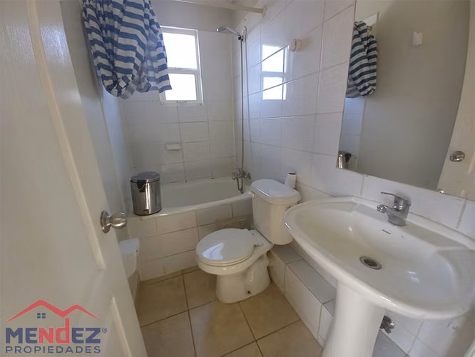 Se vende acogedora propiedad en sector residencial Valle Volcanes