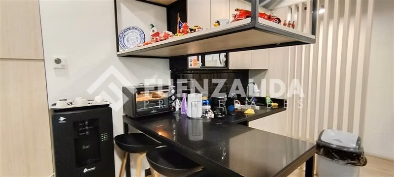 Moderna oficina en venta en La Reina