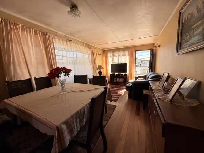 Venta de Amplia Propiedad con Terreno en Quilpue
