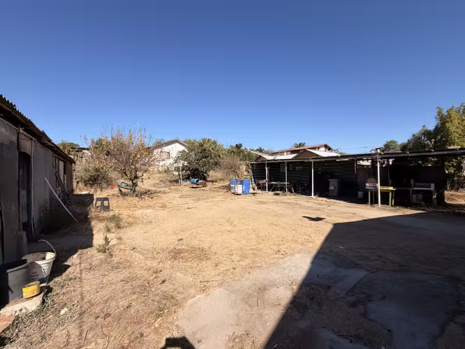 Venta de Amplia Propiedad con Terreno en Quilpue
