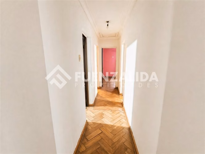 Casa en venta de 5 dorm. terreno 279 m2 en San Miguel