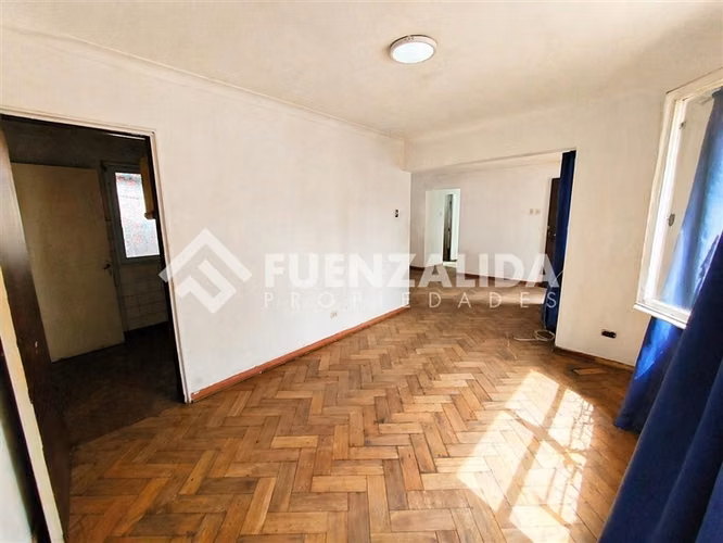 Casa en venta de 5 dorm. terreno 279 m2 en San Miguel