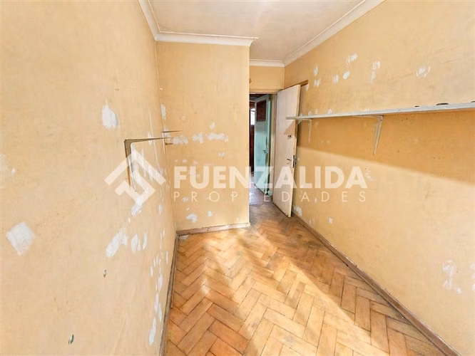 Casa en venta de 5 dorm. terreno 279 m2 en San Miguel