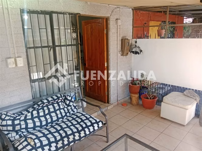 Casa en venta de 4 dorm. en Puente Alto