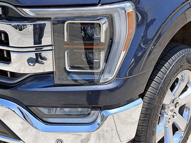 FORD F-150 2023 - Imagen 4