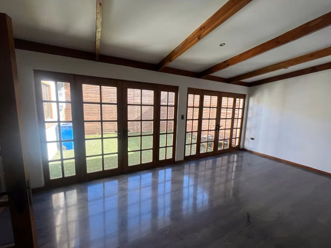 Se vende casa en Villa Las Flores Oriente, Copiapó.