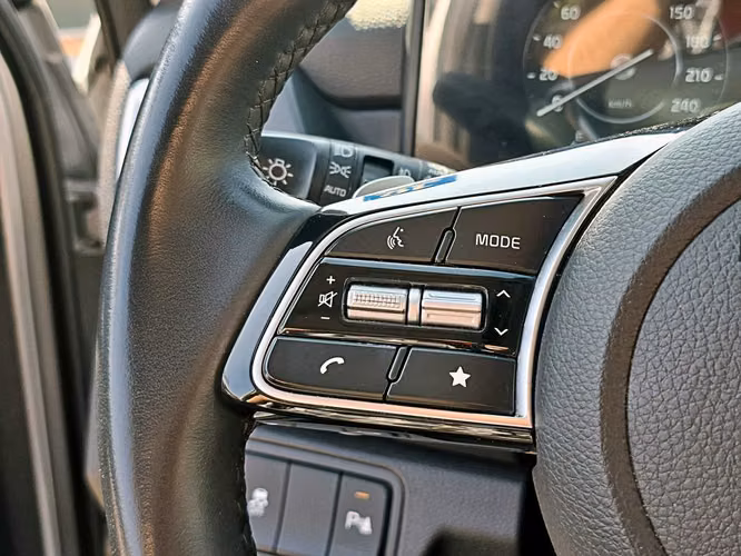KIA SELTOS 2025