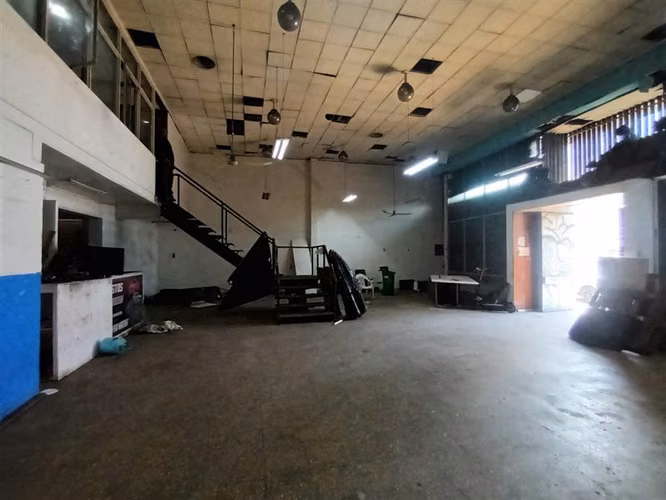 Bodega en Arriendo en Santiago Sur Metro Matta L3