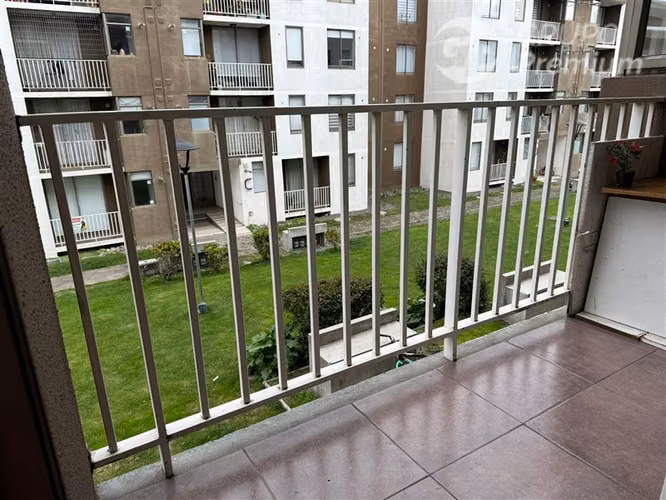 Departamento en arriendo de 3 dorm. en Los Angeles