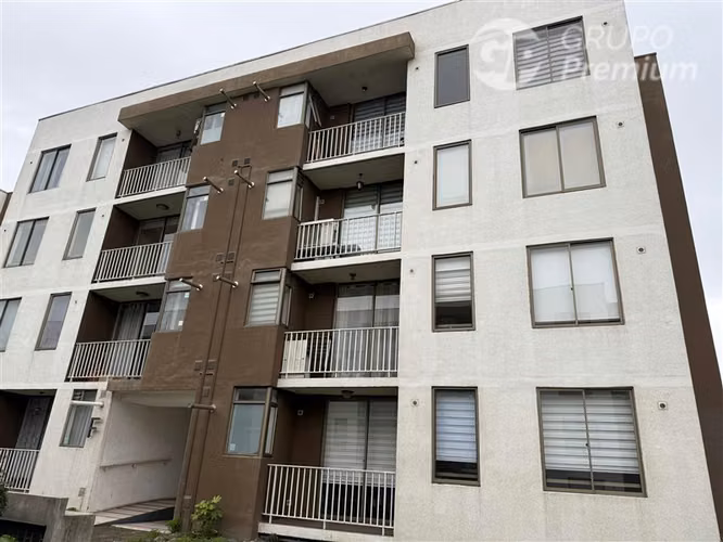 Departamento en arriendo de 3 dorm. en Los Angeles - Imagen 2