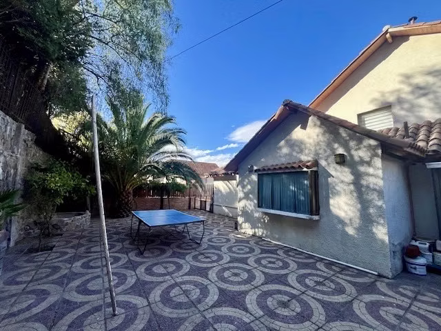 MARAVILLOSA CASA EN LOMAS DE LO AGUIRRE