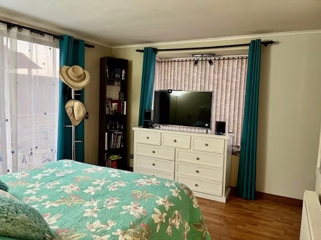 MARAVILLOSA CASA EN LOMAS DE LO AGUIRRE