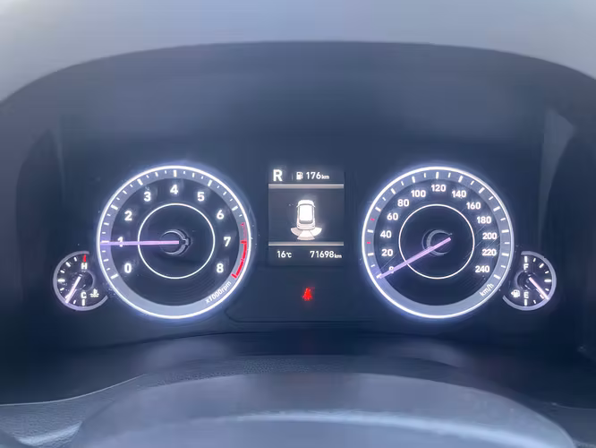 HYUNDAI CRETA FL PLUS 1.5 MT 2021