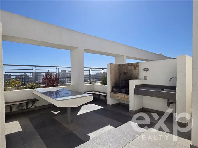 Arriendo de 2 dorm 90 mt2, Edmundo Eluchans Plaza, con vista