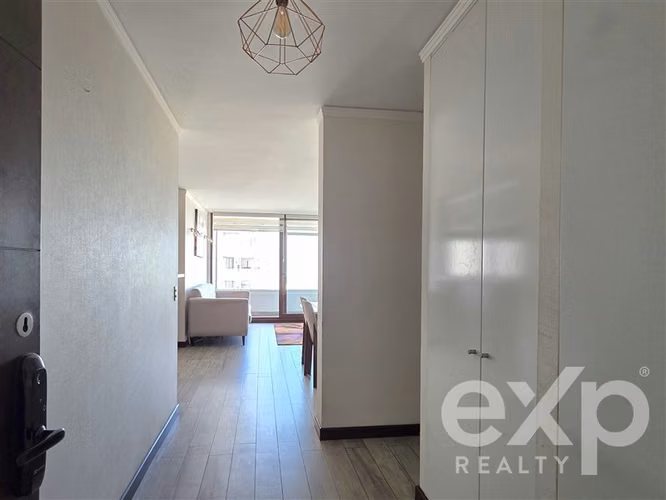 Arriendo de 2 dorm 90 mt2, Edmundo Eluchans Plaza, con vista