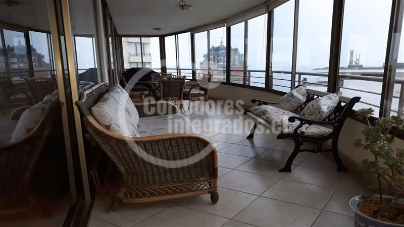 Departamento en venta de 4 dorm. en Viña del Mar