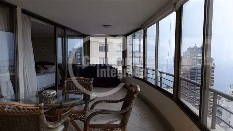 Departamento en venta de 4 dorm. en Viña del Mar