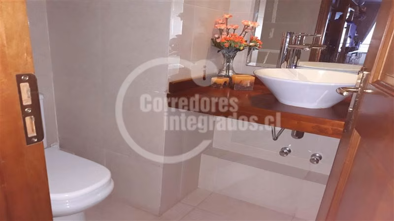 Departamento en venta de 4 dorm. en Viña del Mar