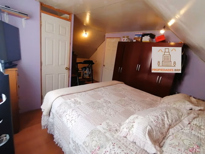 SE VENDE CASA 4 DORM 2 BAÑOS 2 ESTAC EN SECTOR BOMBERO GARRIDO CURICO REGIÓN DEL MAULE