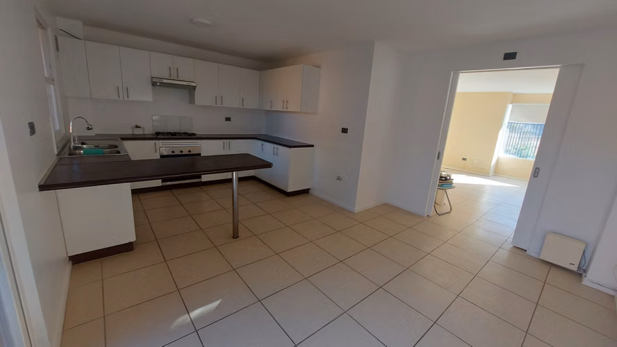 VALLE LO CAMPINO: AMPLIA CASA 100 m2, 3 DORM – 2,5 BAÑOS, ESTAC. - Imagen 5