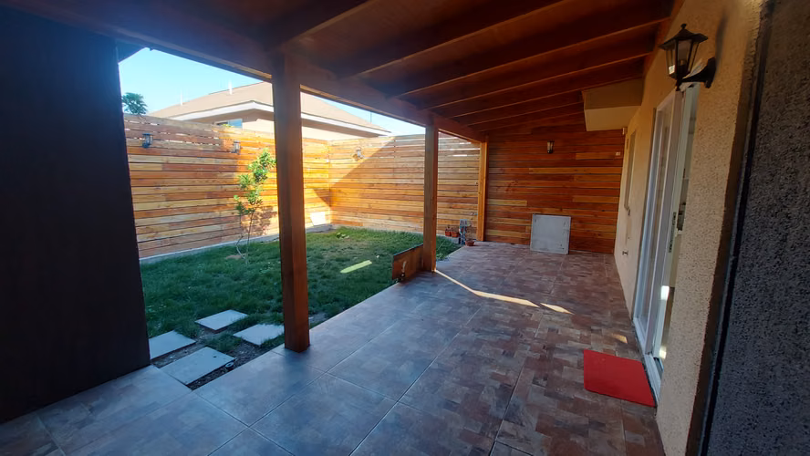 VALLE LO CAMPINO: AMPLIA CASA 100 m2, 3 DORM – 2,5 BAÑOS, ESTAC. - Imagen 8