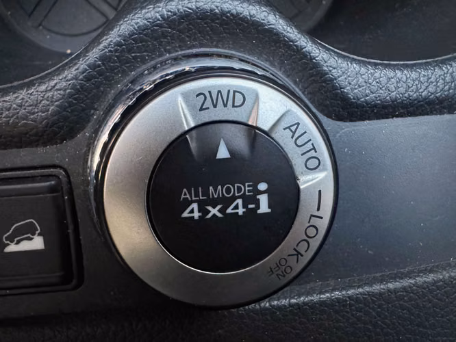 NISSAN X-TRAIL ADVANCE 2.5 AUT 4X4 MANTENCIONES EN LA MARCA FULL CARPLAY CAMARA 2021