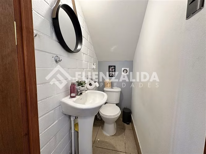 Casa en venta de 4 dorm. en Padre Hurtado