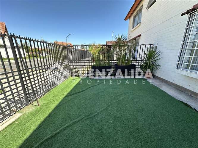 Casa en venta de 4 dorm. en Padre Hurtado - Imagen 4