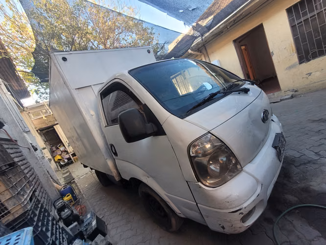 VENDO CAMIONETA FRONTIER 2.0 AÑO 2007 Macul-Santiago